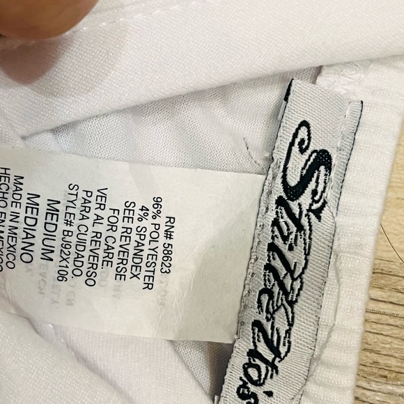 Stilettos white romper shorts beach size Medium cover up - Picture 5 of 5